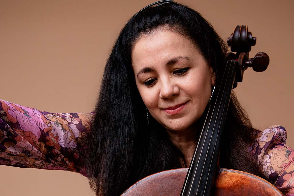 Ivette Falcón, portada en Clave de Fa