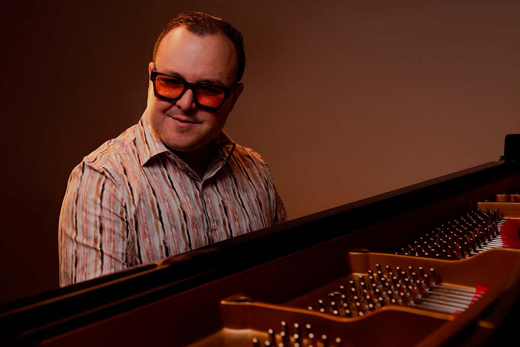 Kemuel Roig presenta su nueva producción: Dos Almas – Un viaje íntimo y personal a través del piano