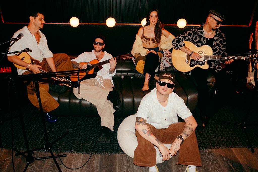 Monsieur Periné y Piso 21 presentan la versión acústica de “GRANDE (5020 RCRDS SESSIONS)”