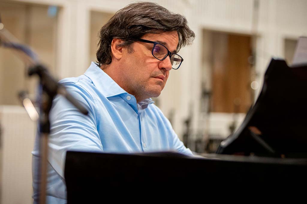 Tito García González lanza “Transmoderno” desde Abbey Road